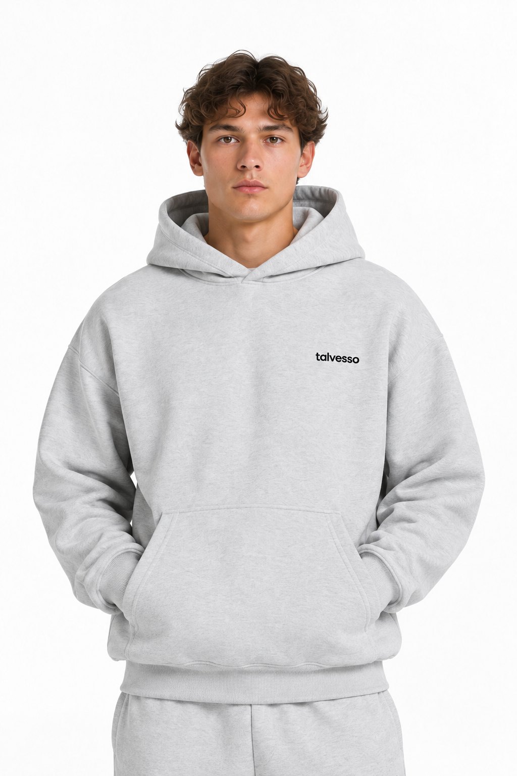 TALVESSO Hoodie i lysegrå, forfra